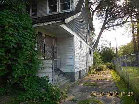 13311 Lauder (3)_m.jpg